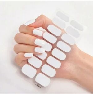3 FOR $13 🔥 Trendy Self Adhesive Nails Wrap